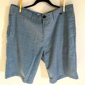 Travis Mathew chambray style golf shorts